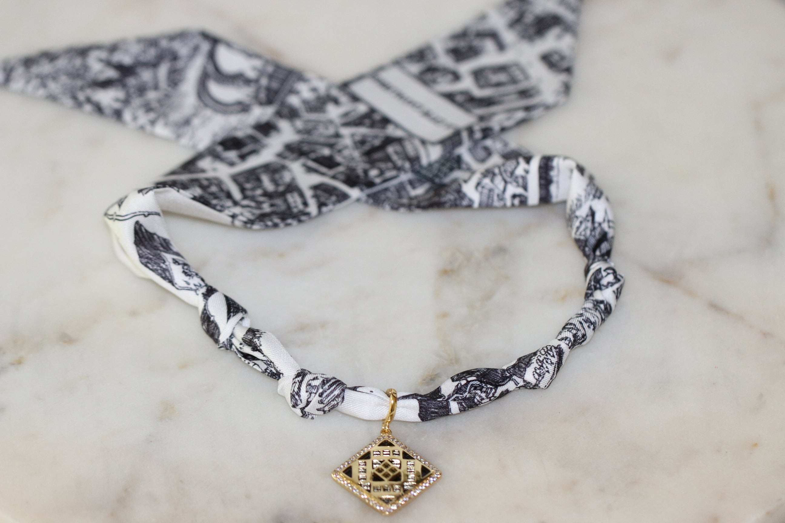 Metropolitan Luxe Scarf Necklace