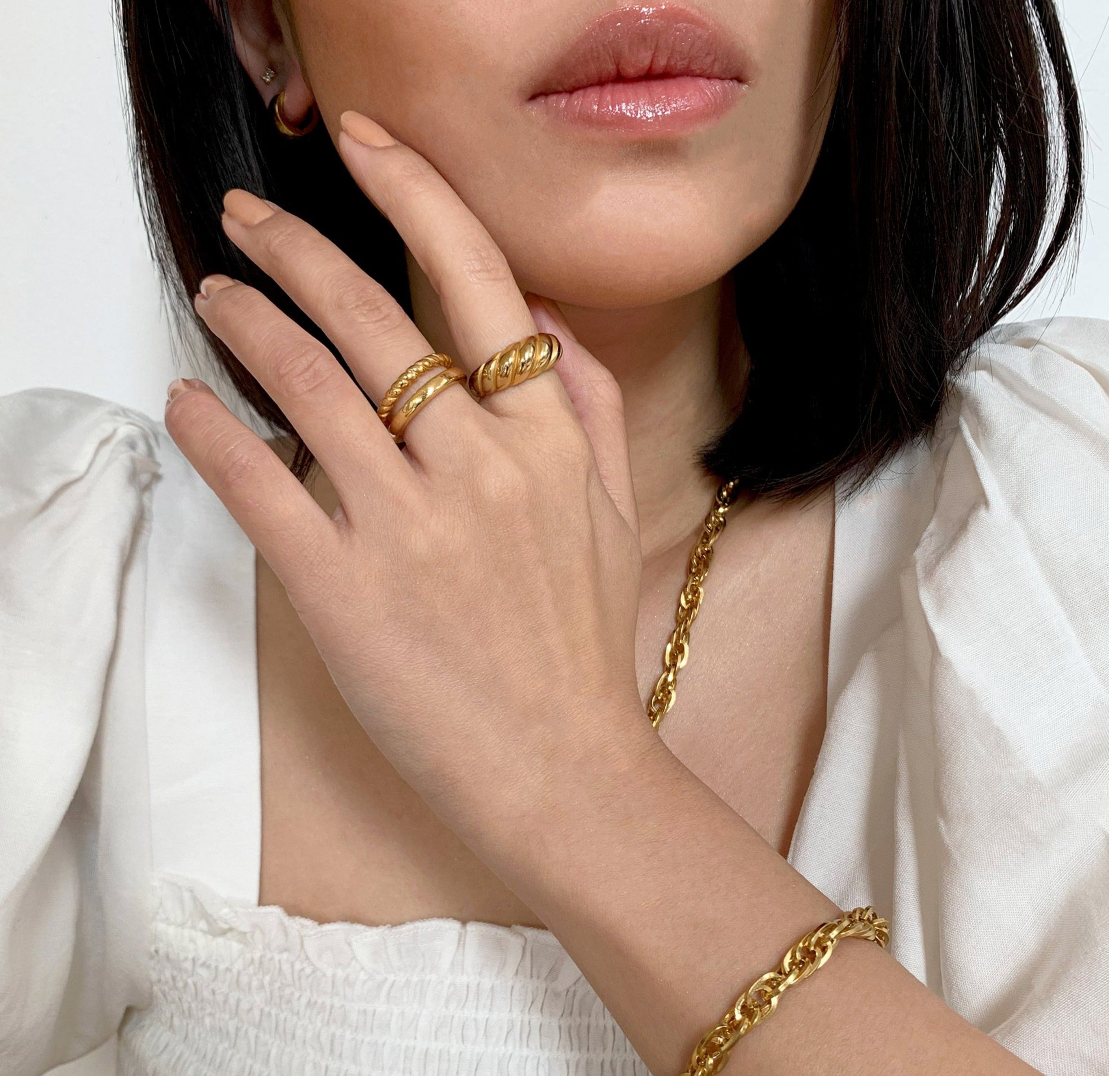 MARGAUX GOLD CROISSANT RING