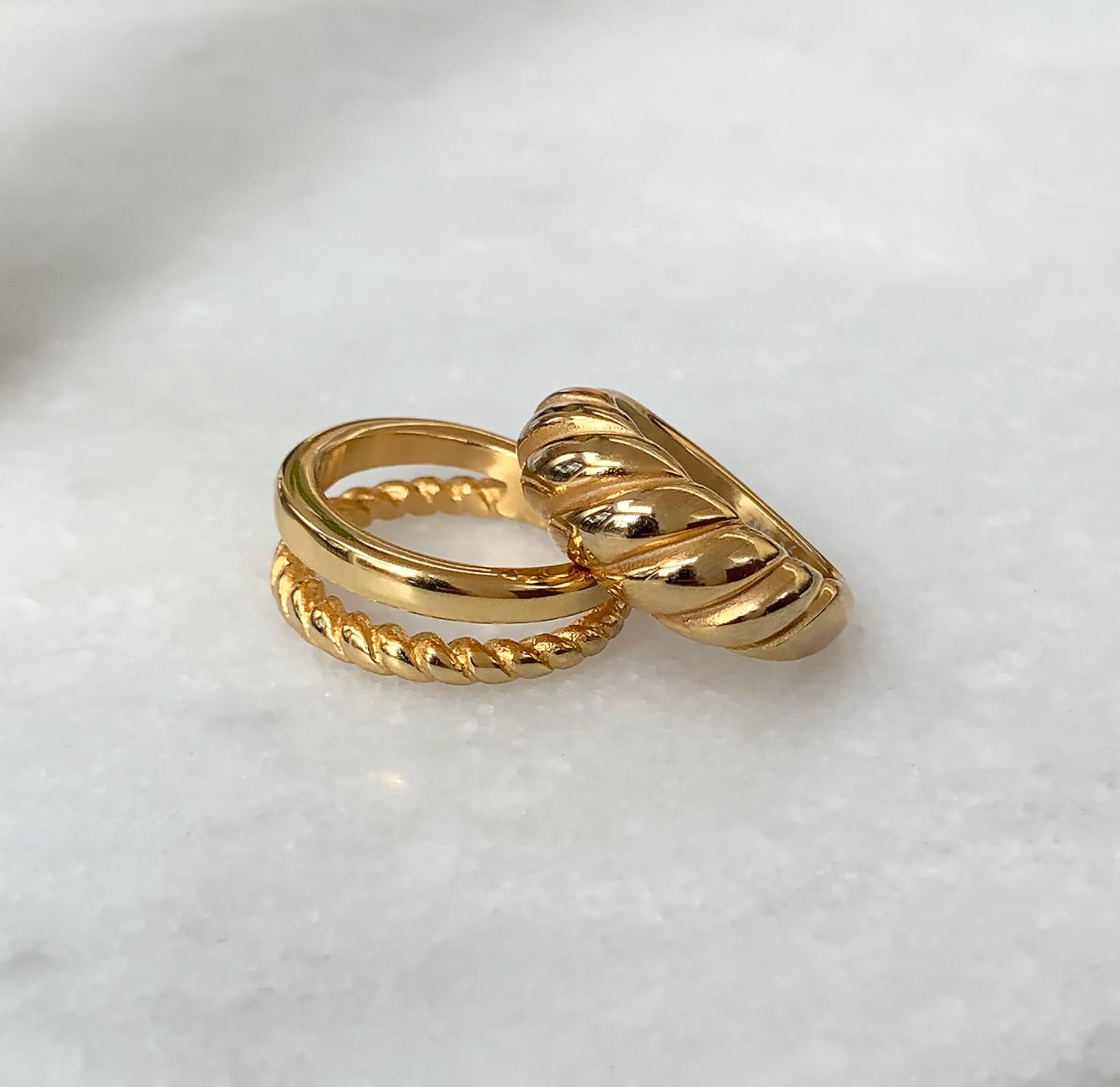 MARGAUX GOLD CROISSANT RING