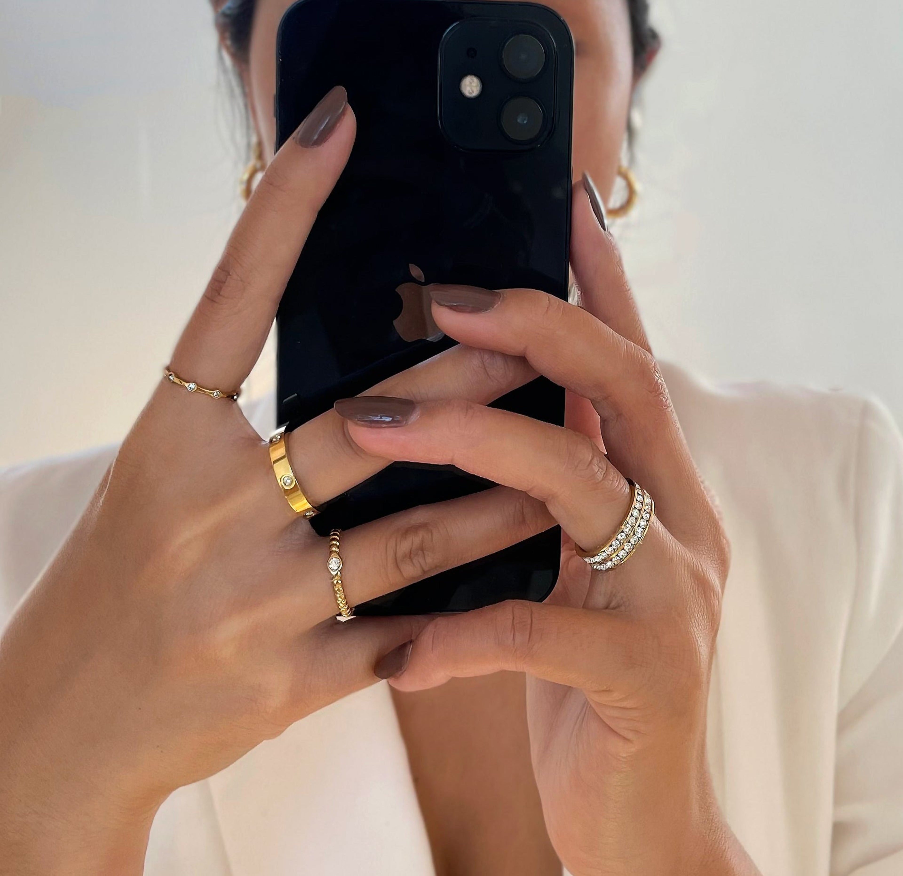 CAPUCINE GOLD DOUBLE ETERNITY RING