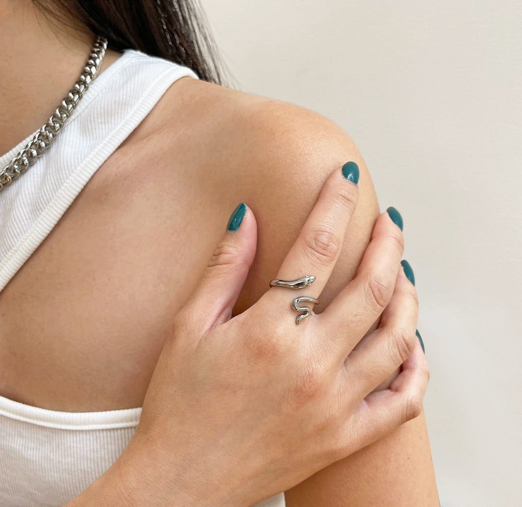 SOLANGE SILVER SNAKE RING